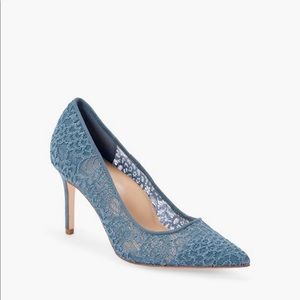 Blue heel